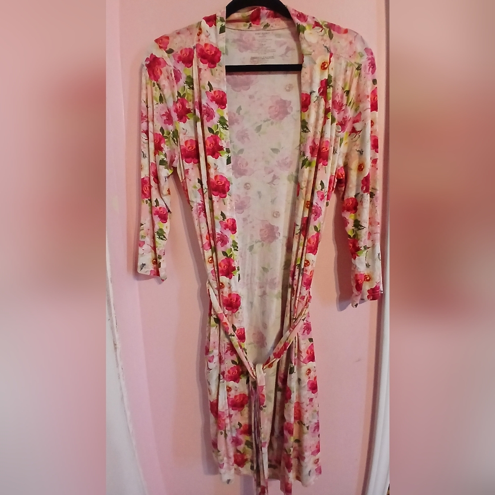 Posh peanut floral robe
